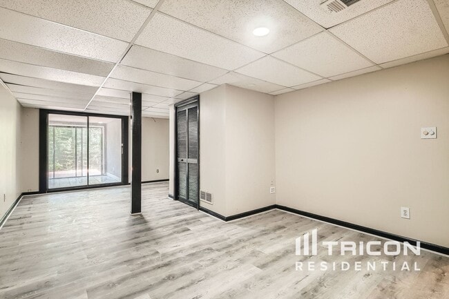 Building Photo - 75 Picketts Ridge Ct