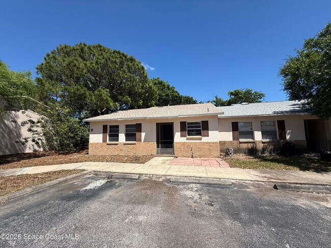 Building Photo - 1514 Clearlake Rd