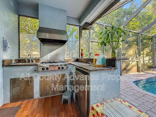 Building Photo - 2679 Lakebreeze Ln