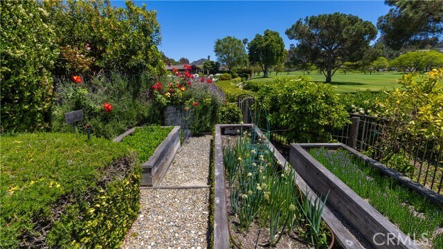 Building Photo - 30421 Mirador Ct