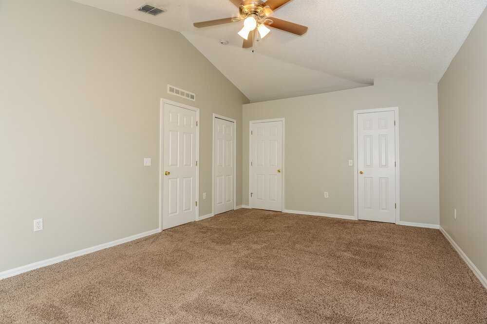 Building Photo - 4088 Everett Ave