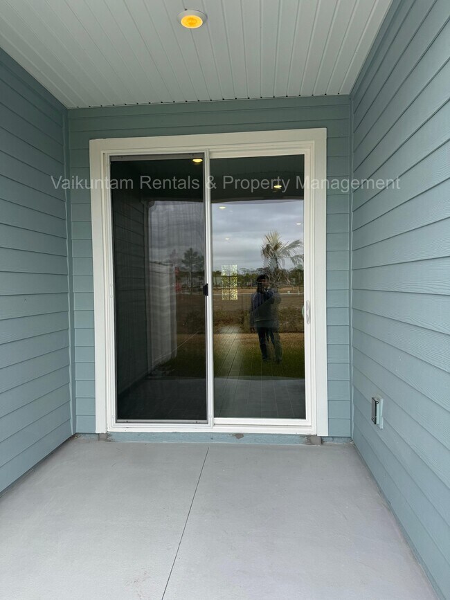 Building Photo - 91 Silver Myrtle Ct