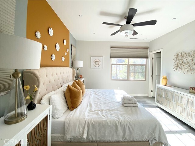 Building Photo - 57 Bronze Leaf