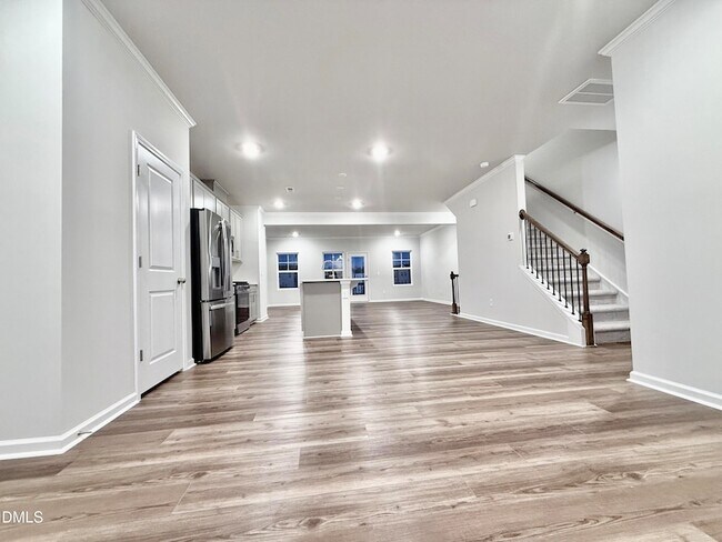 Building Photo - 470 Carolina Spgs Blvd