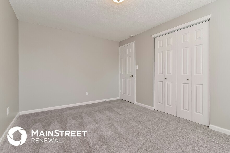 Building Photo - 10330 Sheffield Ct