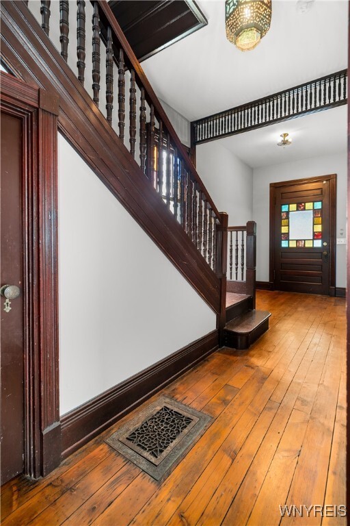 Building Photo - 136 Prospect Ave