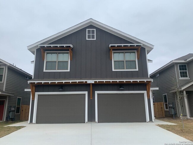 Building Photo - 10327 Candlewood Way