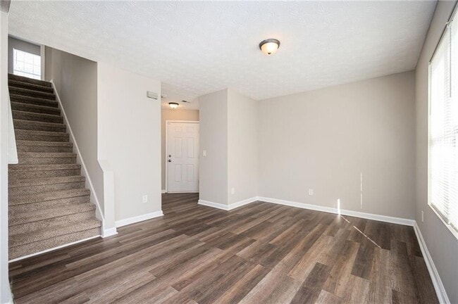 Building Photo - 3375 River Run Trail