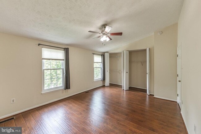 Building Photo - 619 Coral Reef Dr