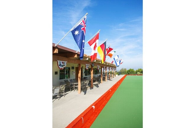 Building Photo - Updated Upper Level One Bedroom Condo in Laguna Woods!