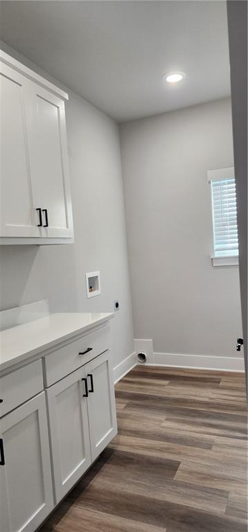 Building Photo - 33 Sandridge Dr
