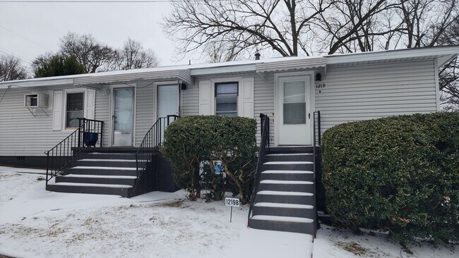 Primary Photo - 1219 Highland Ave SE