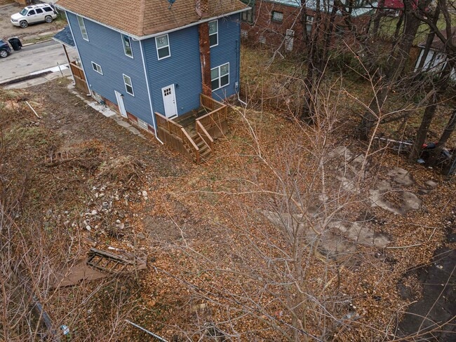 Building Photo - $1450 - Beautiful 3 bedroom home