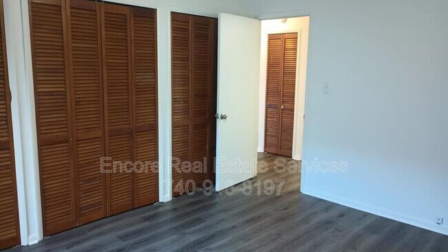 Building Photo - 865 Beech Ct