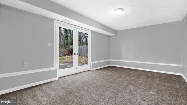 Building Photo - 8009 Nolcrest Rd