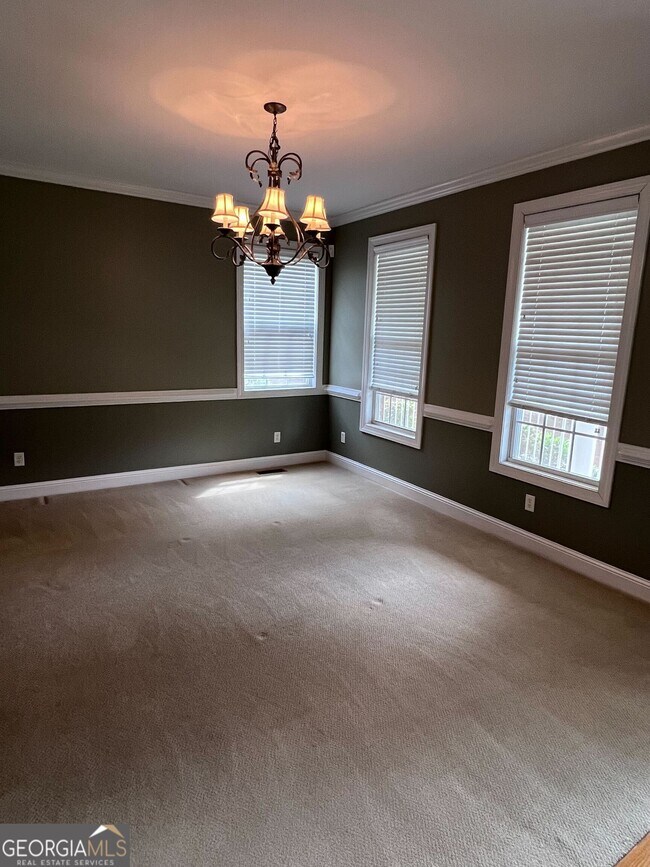 Building Photo - 119 Tullamore Trail