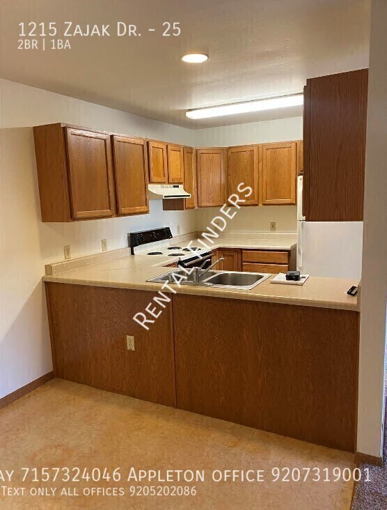 Building Photo - 1215 Zajak Dr