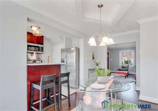 Building Photo - 2214 Redthorn Rd