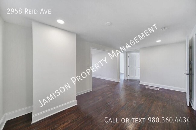 Building Photo - 2958 Reid Ave