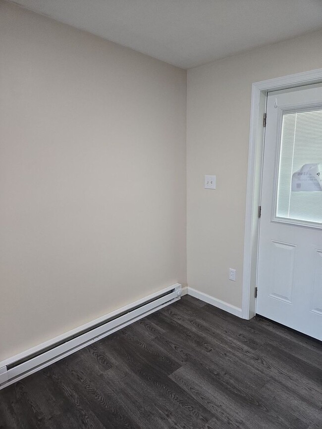 Building Photo - Charming 2-Bedroom Single-Family Home with Patio & Storage Shed