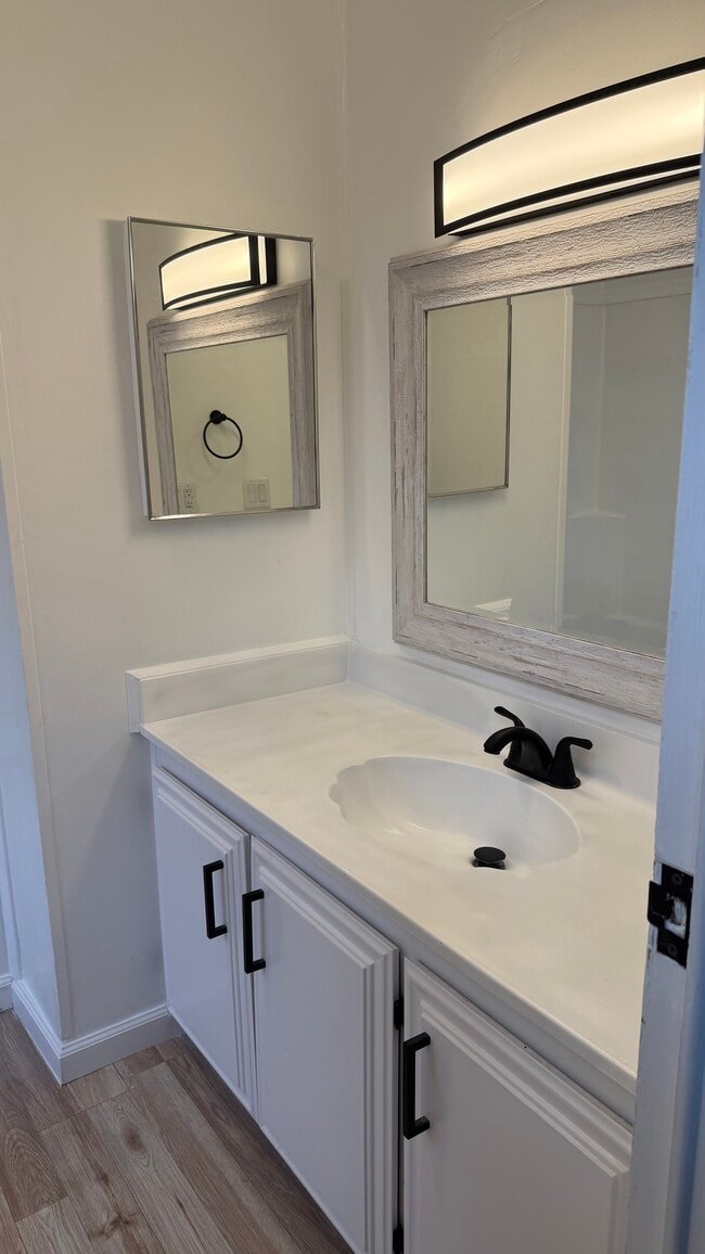 Building Photo - 24425 Woolsey Canyon Rd