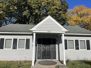 Building Photo - 4809 St Leo Pl