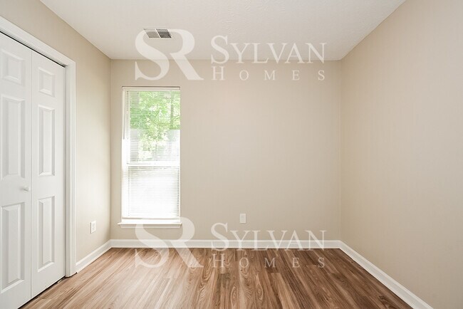 Building Photo - Coming HOME never felt so good!