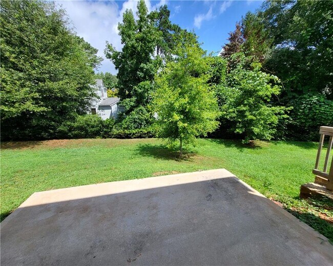 Building Photo - 6499 Panasa Ct