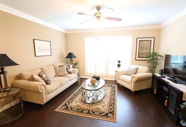 Building Photo - 2299 Lone Star Dr