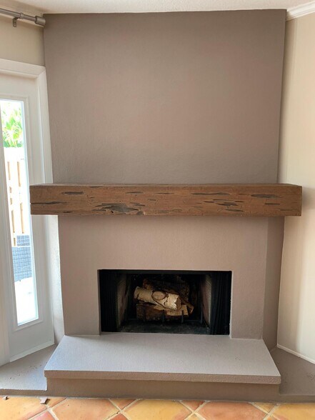 Fireplace - 921 SE 13th St