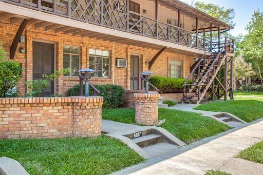Primary Photo - 5816 Grassmere Ln