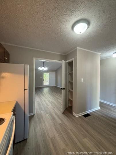 Building Photo - 3541 Torbay Dr