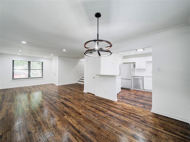 Building Photo - 5036 Lahoma St