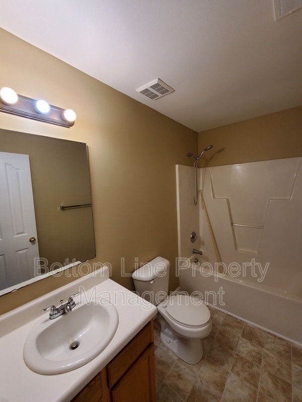 Building Photo - 8138 Belmont Stables Dr