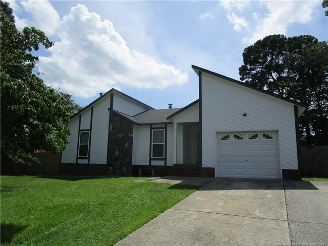 Primary Photo - 2120 Lothbury Dr