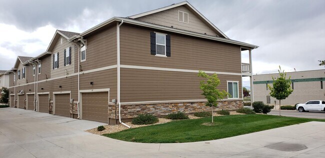 Building Photo - 1415 Kansas Ave