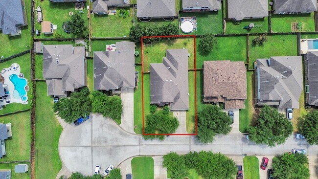 Building Photo - 18126 Rustic Brook Ct