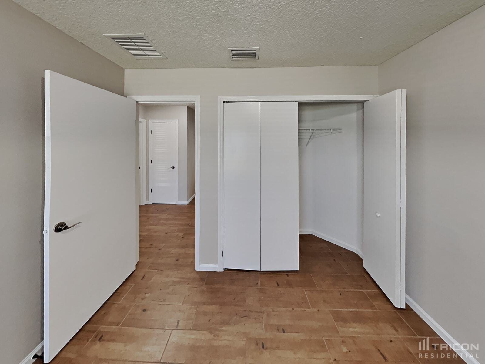Building Photo - 75013 Brookwood Dr