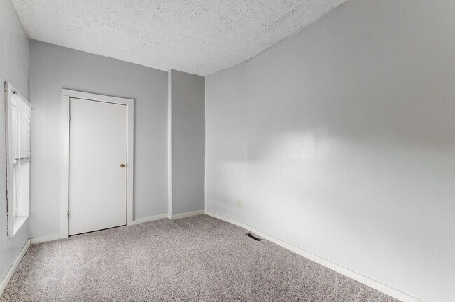 Building Photo - 1518 Worthington St