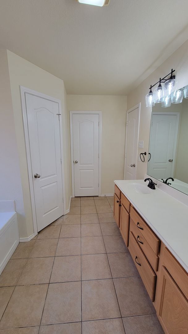 Building Photo - Spacious 4/2/2 - Cooper School District