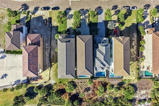 Building Photo - 340 Ocean Crest Dr