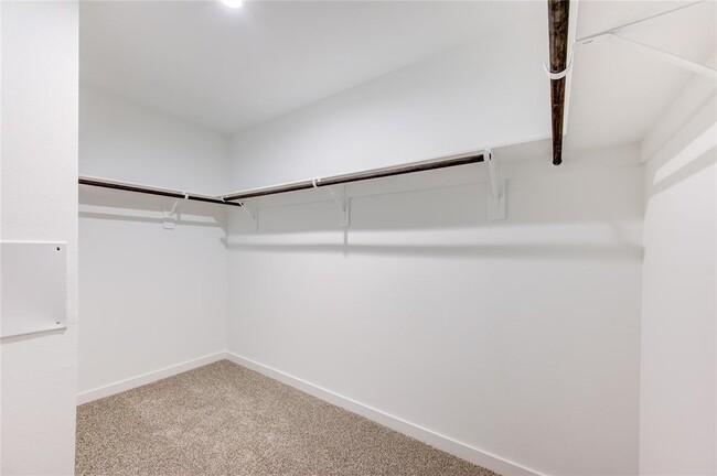 Building Photo - 1327 Via Sacra Dr
