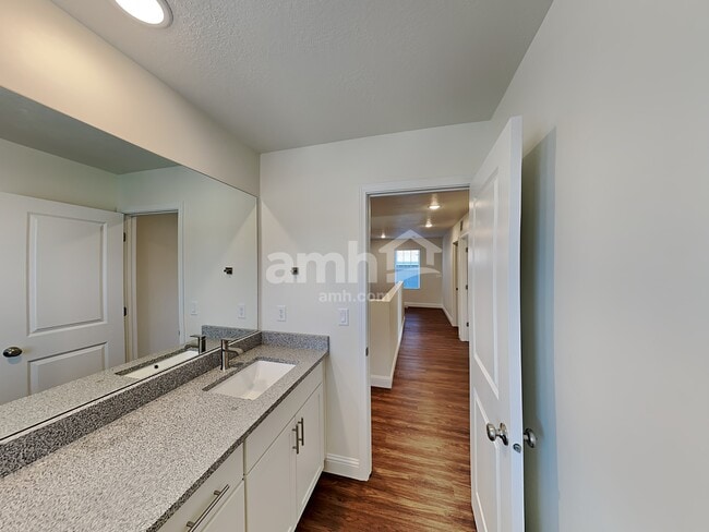 Building Photo - 11122 S Seagrass Dr