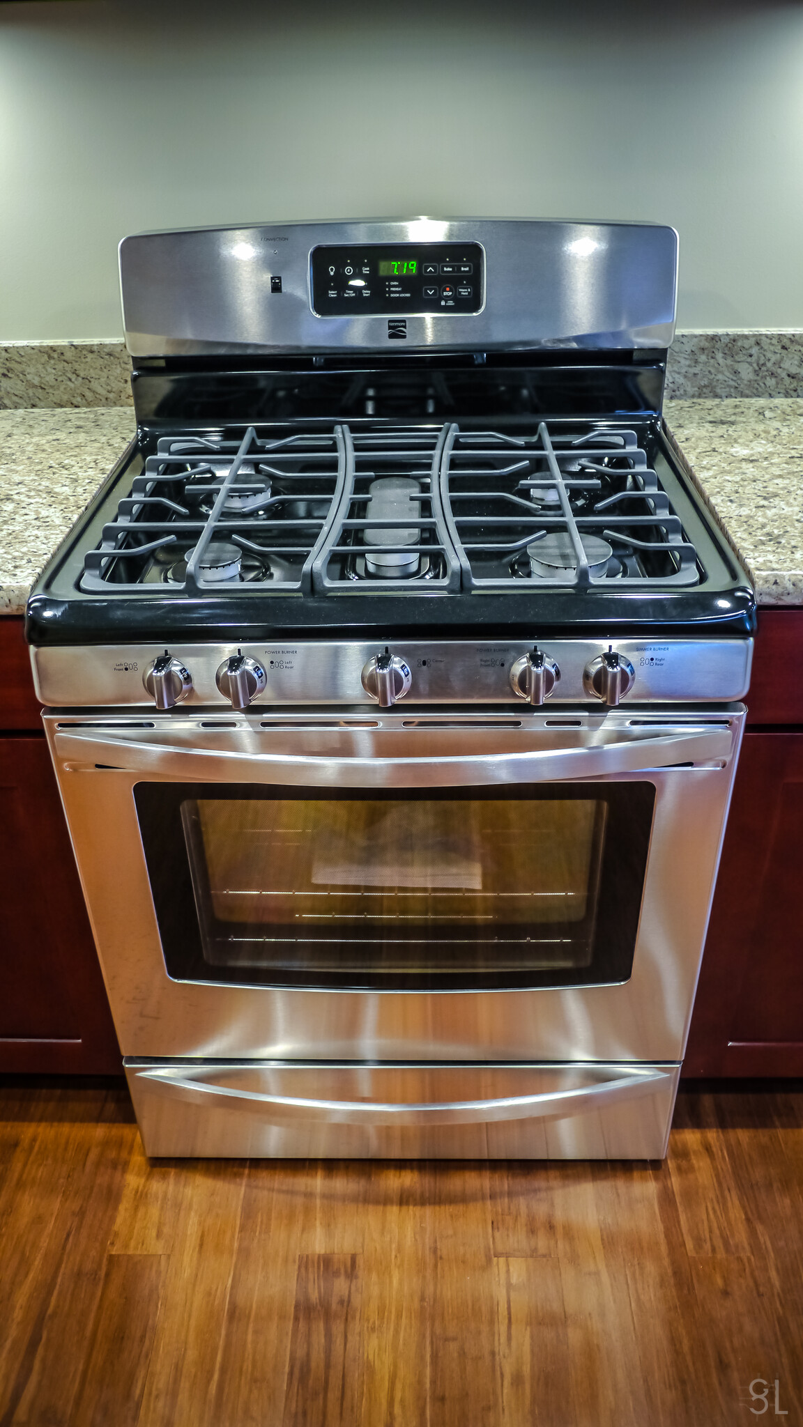 Building Photo - 2215 E John St