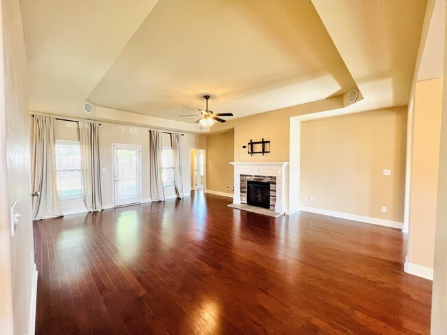 Building Photo - 630 Summer Cove Cir NW