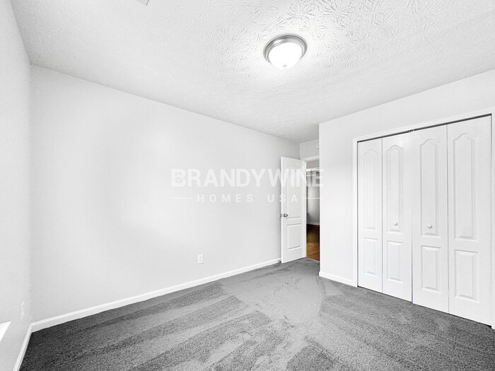 Building Photo - 4585 Post Ridge Ln