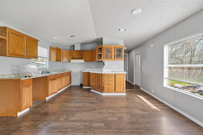 Building Photo - 9205 Tigner Rd