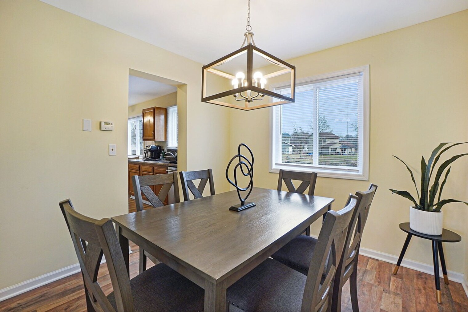 Building Photo - 291 Weatherford Ln