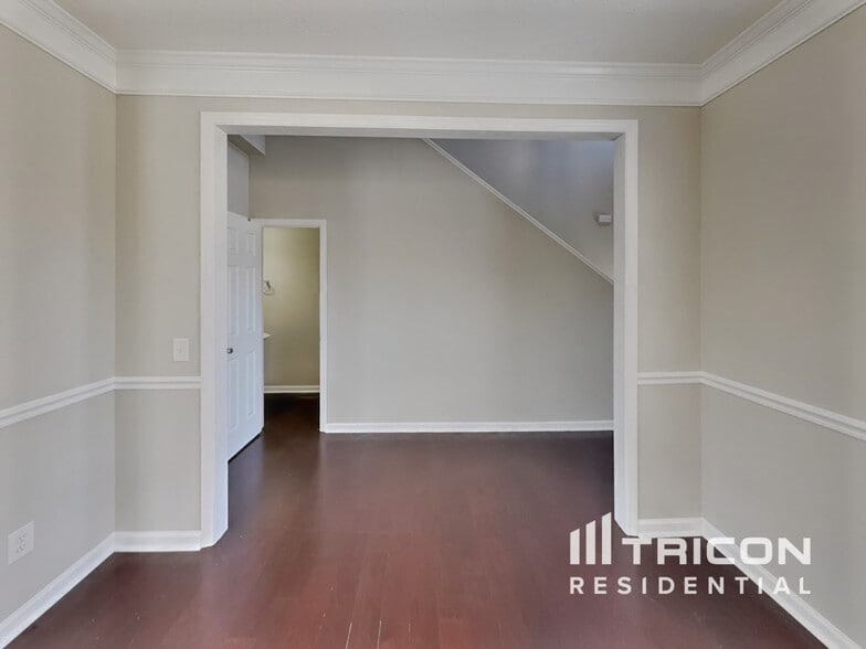 Building Photo - 147 Mckain Crossing