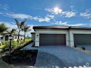 Building Photo - 16040 Sunny Day Dr